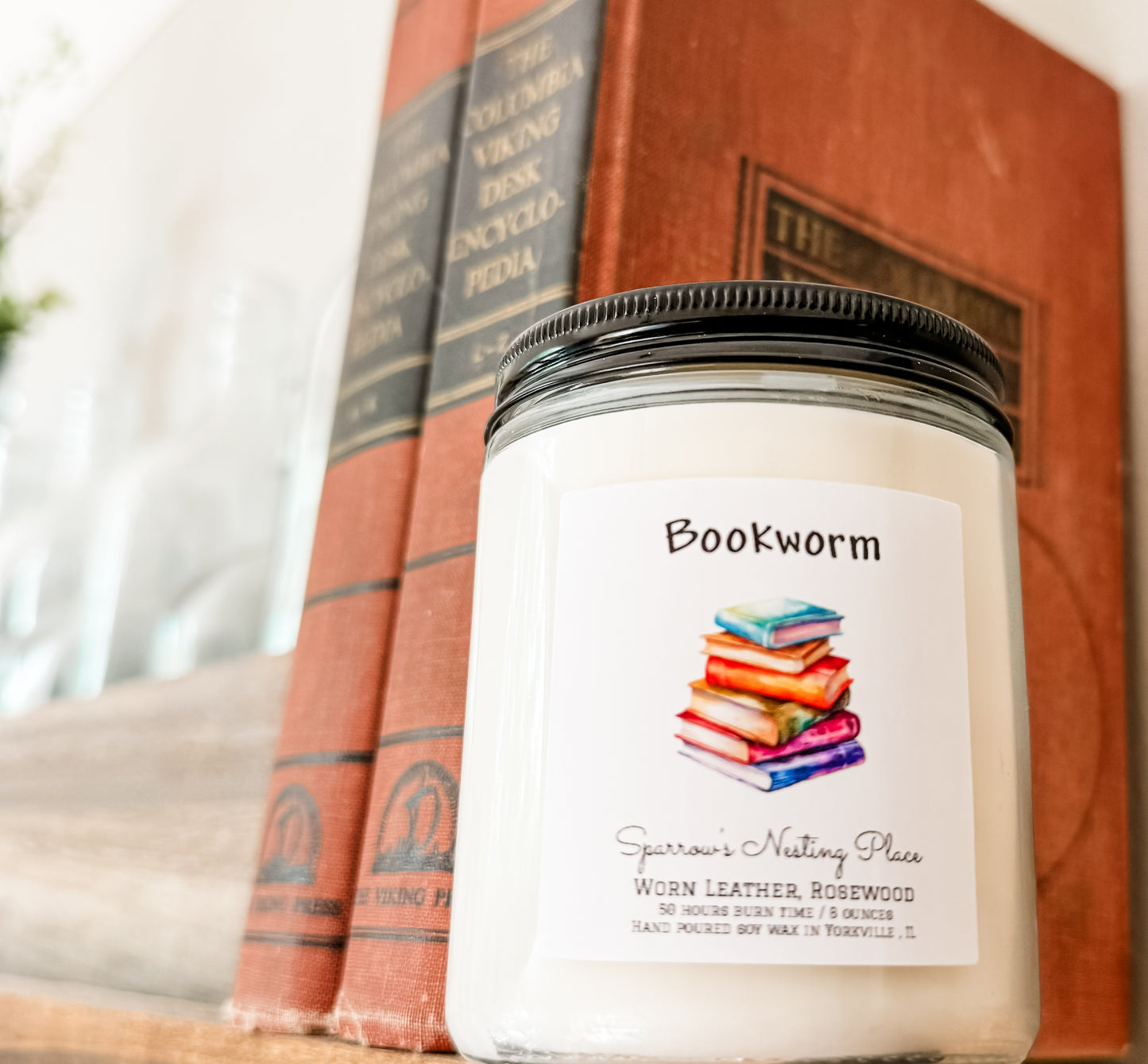 Bookworm Candle | 8oz